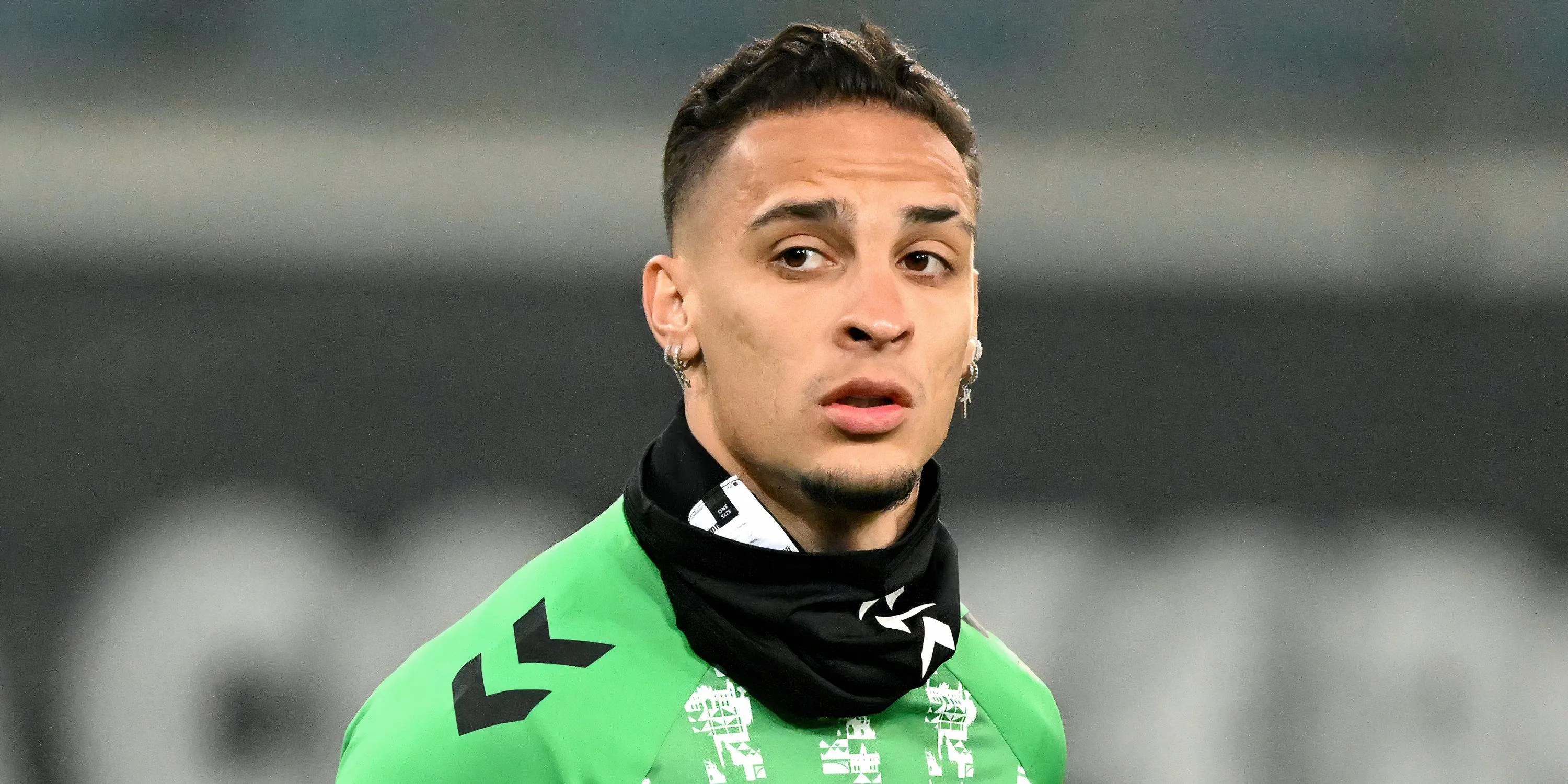 Cầu thủ chạy cánh Antony trong màu áo Real Betis khi được cho mượn từ Manchester United