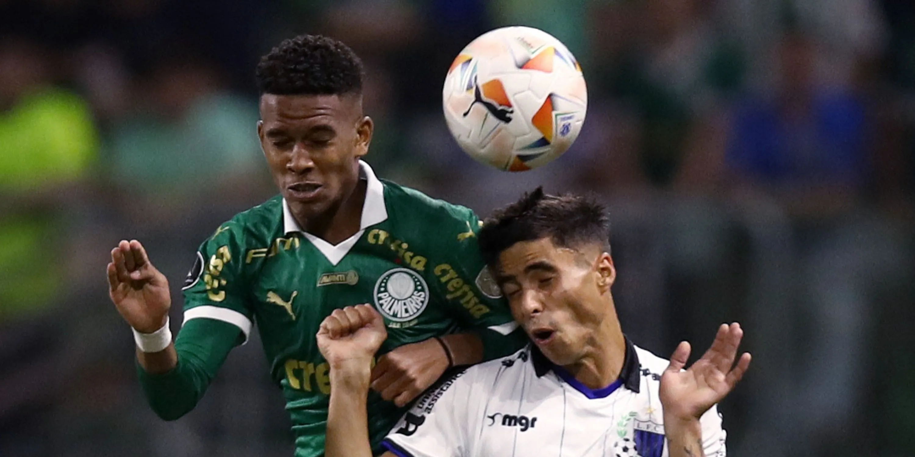 Estêvão Willian thể hiện kỹ thuật cá nhân trong màu áo Palmeiras tại giải VĐQG Brazil