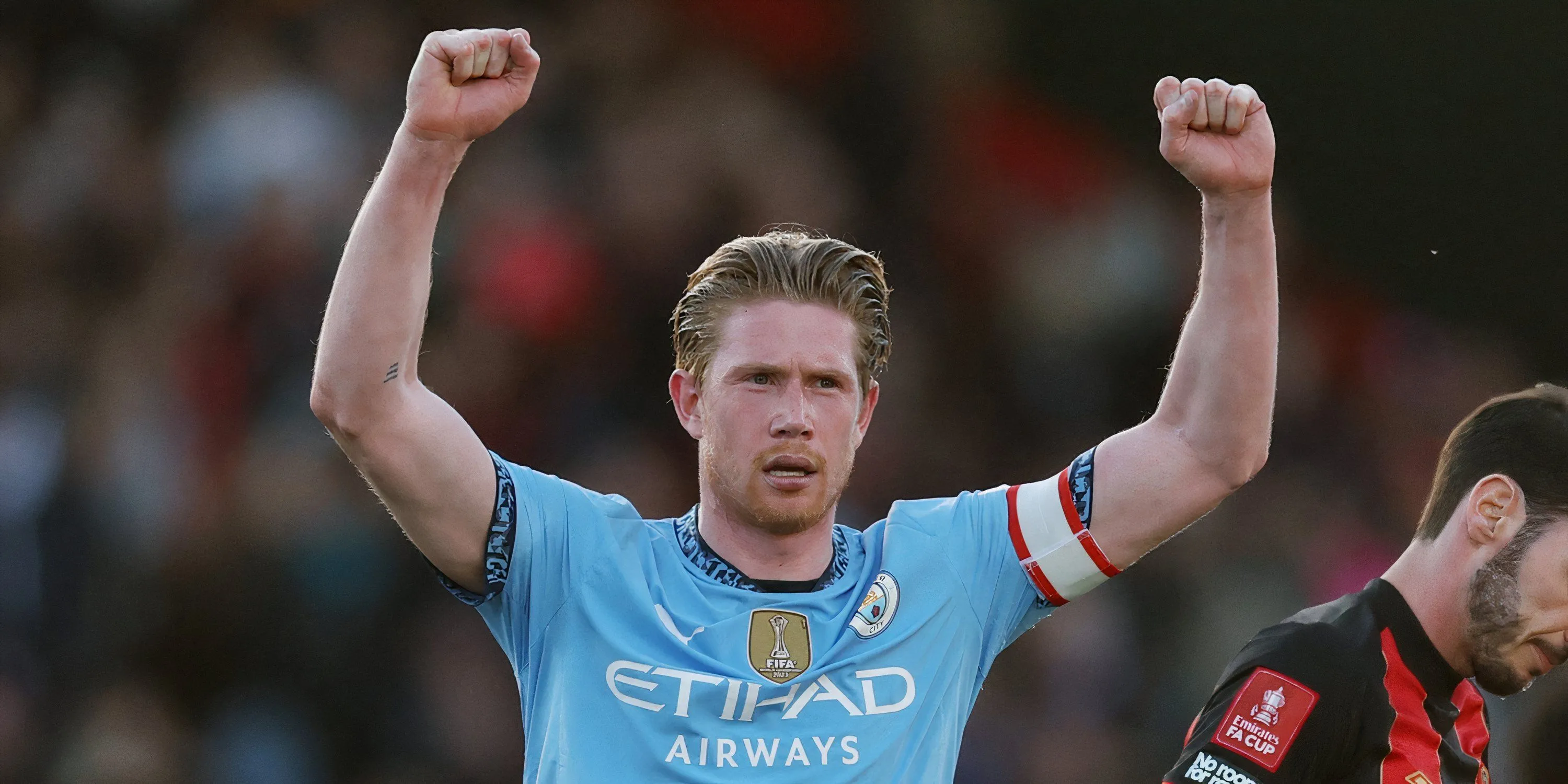 Kevin De Bruyne trong màu áo Man City - mục tiêu chuyển nhượng tiềm năng của Arsenal