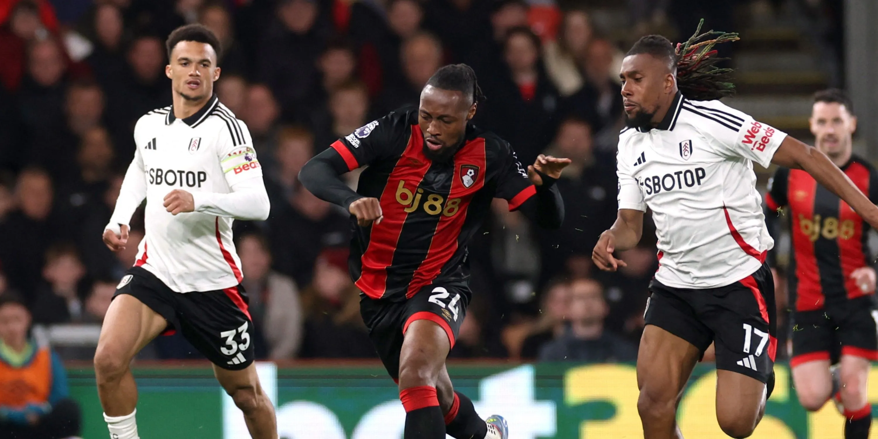 Tiền đạo Antoine Semenyo của Bournemouth thi đấu tại Premier League