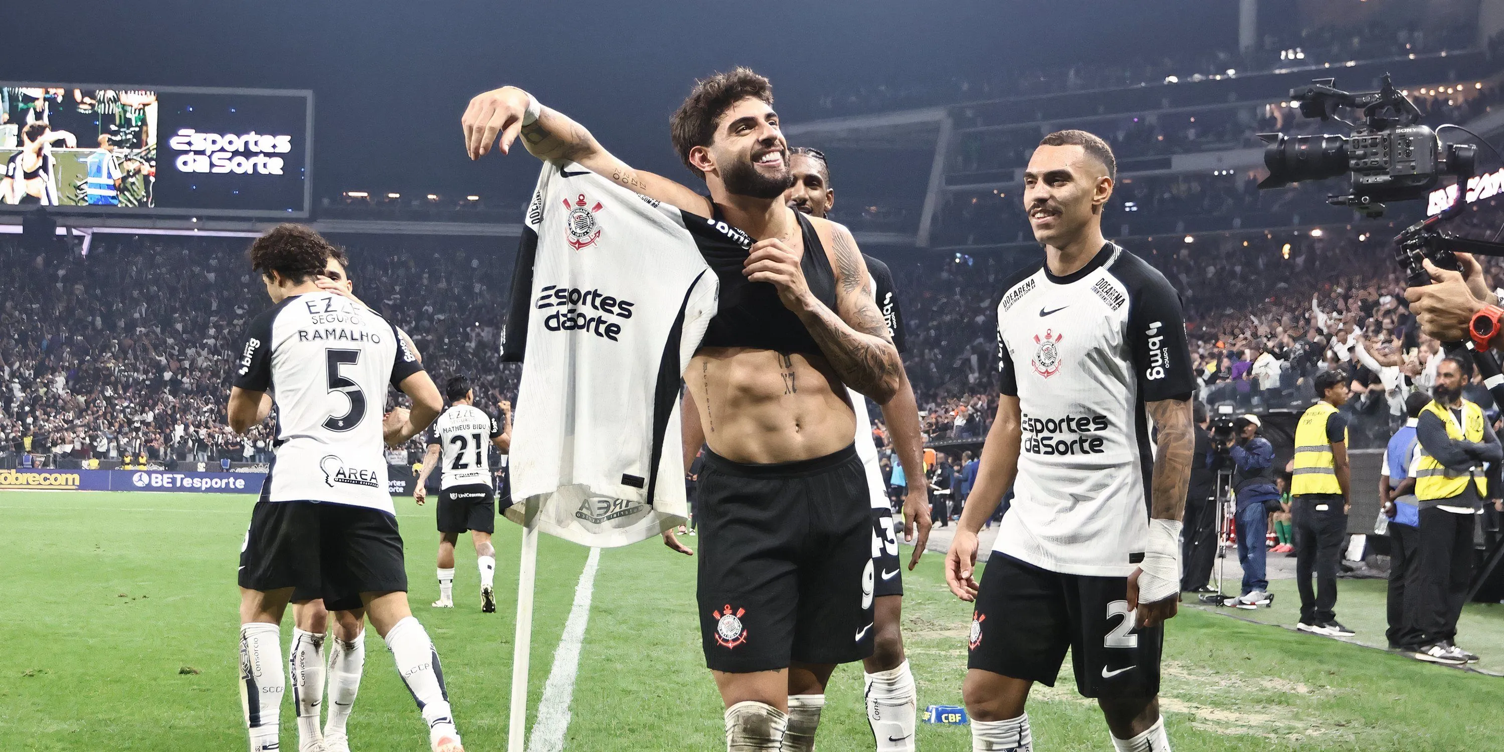 Chân dung tiền đạo Yuri Alberto, mục tiêu của Everton