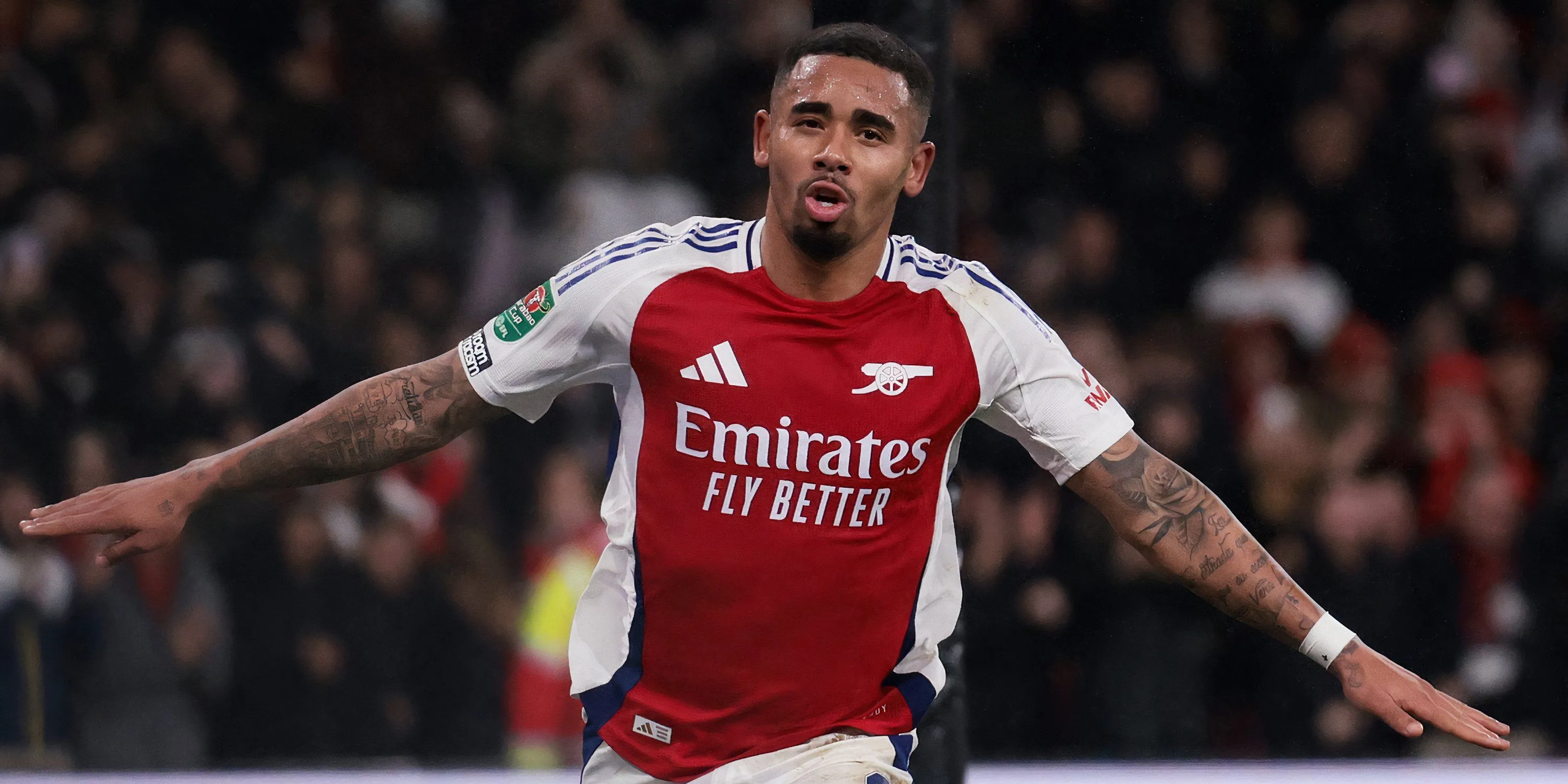 Gabriel Jesus trong một trận đấu của Arsenal.