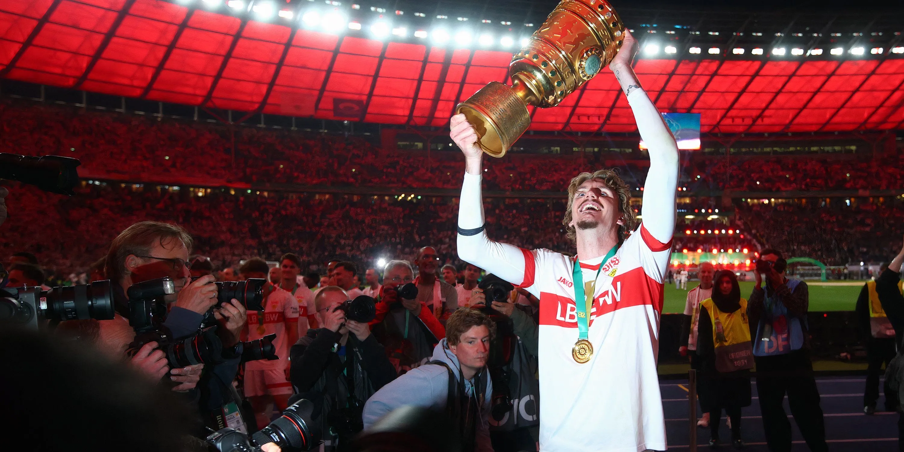 Tiền đạo Nick Woltemade trong màu áo Stuttgart, mục tiêu của Liverpool