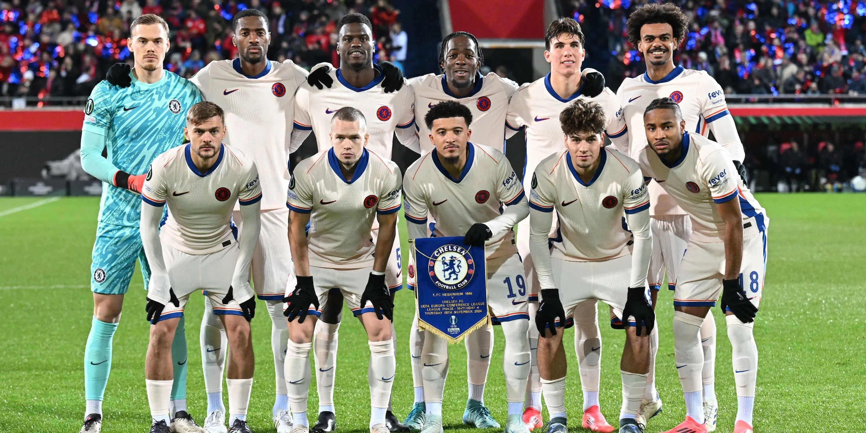 Đội hình Chelsea sẵn sàng cho những bản hợp đồng mới và chinh phục các mục tiêu.