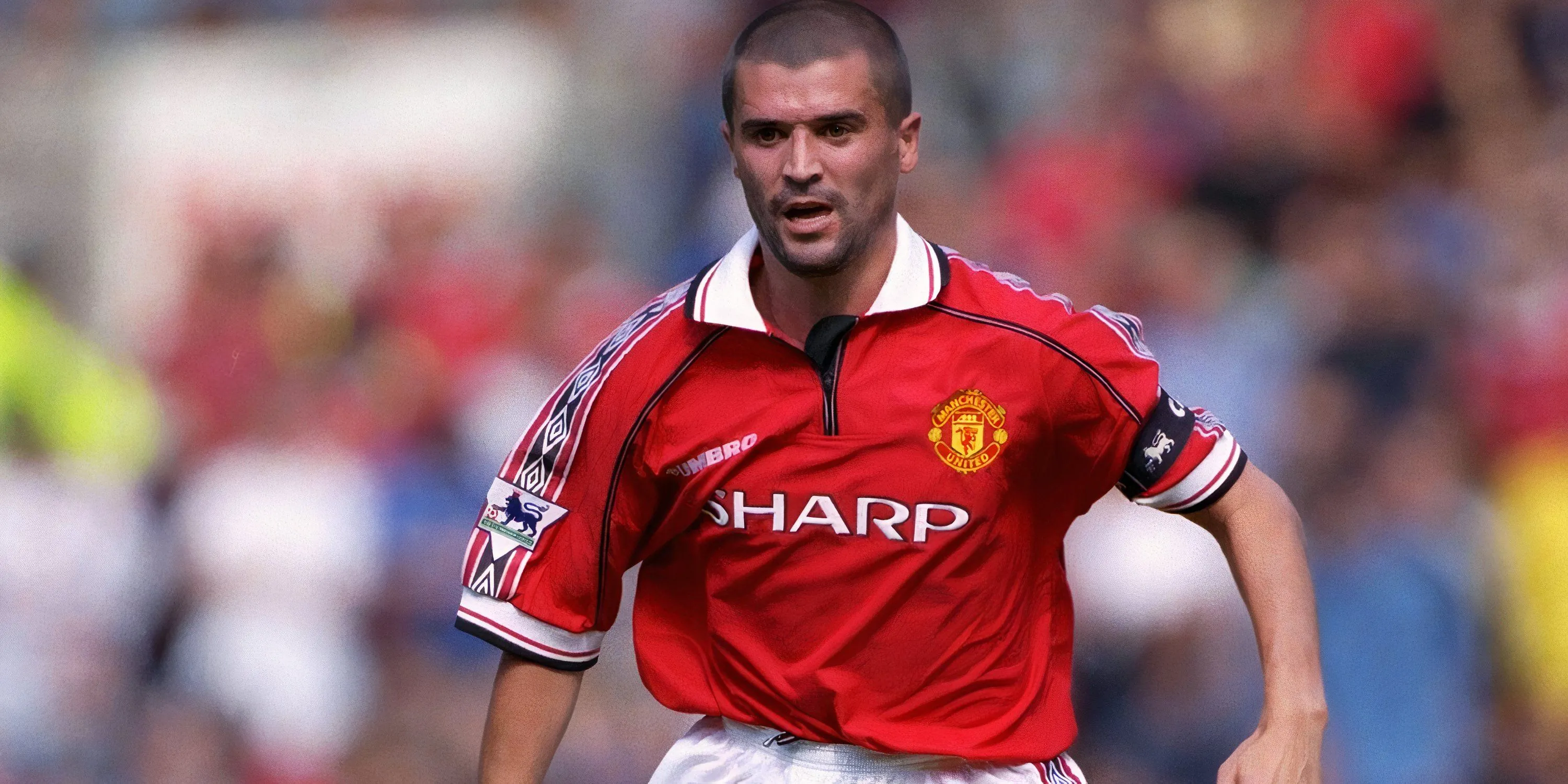 Đội trưởng huyền thoại Roy Keane của Manchester United