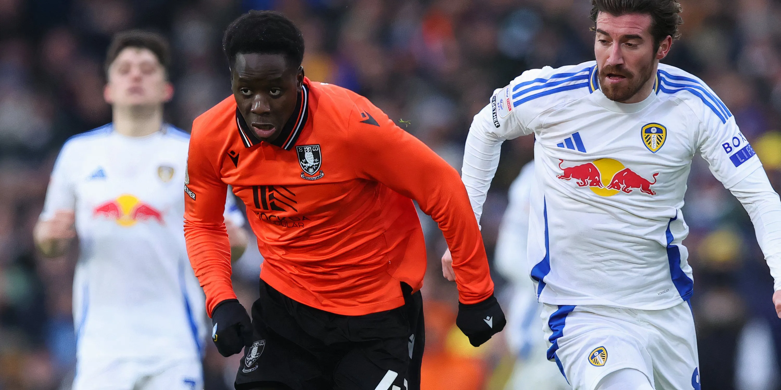 Hình ảnh minh họa Djeidi Gassama trong bối cảnh tin đồn chuyển nhượng đến Rangers từ Sheffield Wednesday