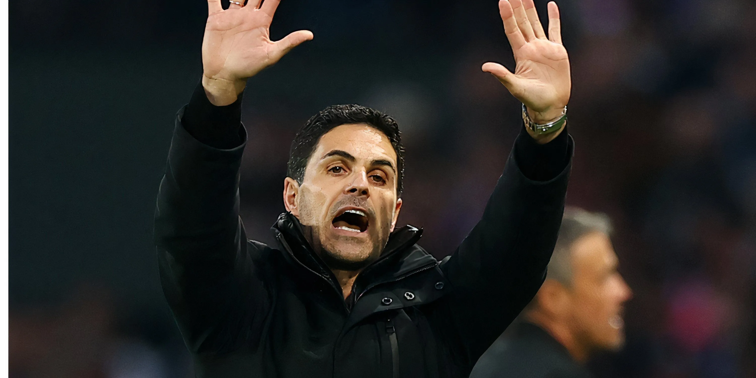 Huấn luyện viên Mikel Arteta của Arsenal, người đang định hình đội bóng cho cuộc đua vô địch