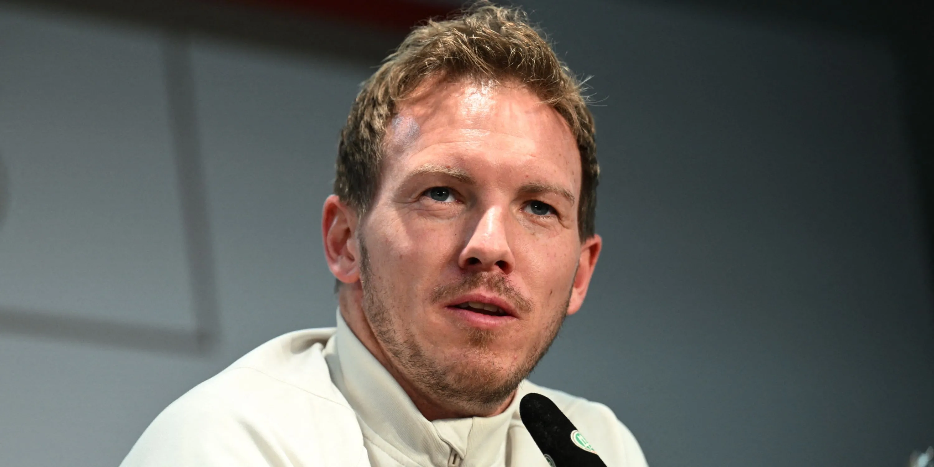 Julian Nagelsmann, huấn luyện viên trưởng đội tuyển Đức tại buổi họp báo