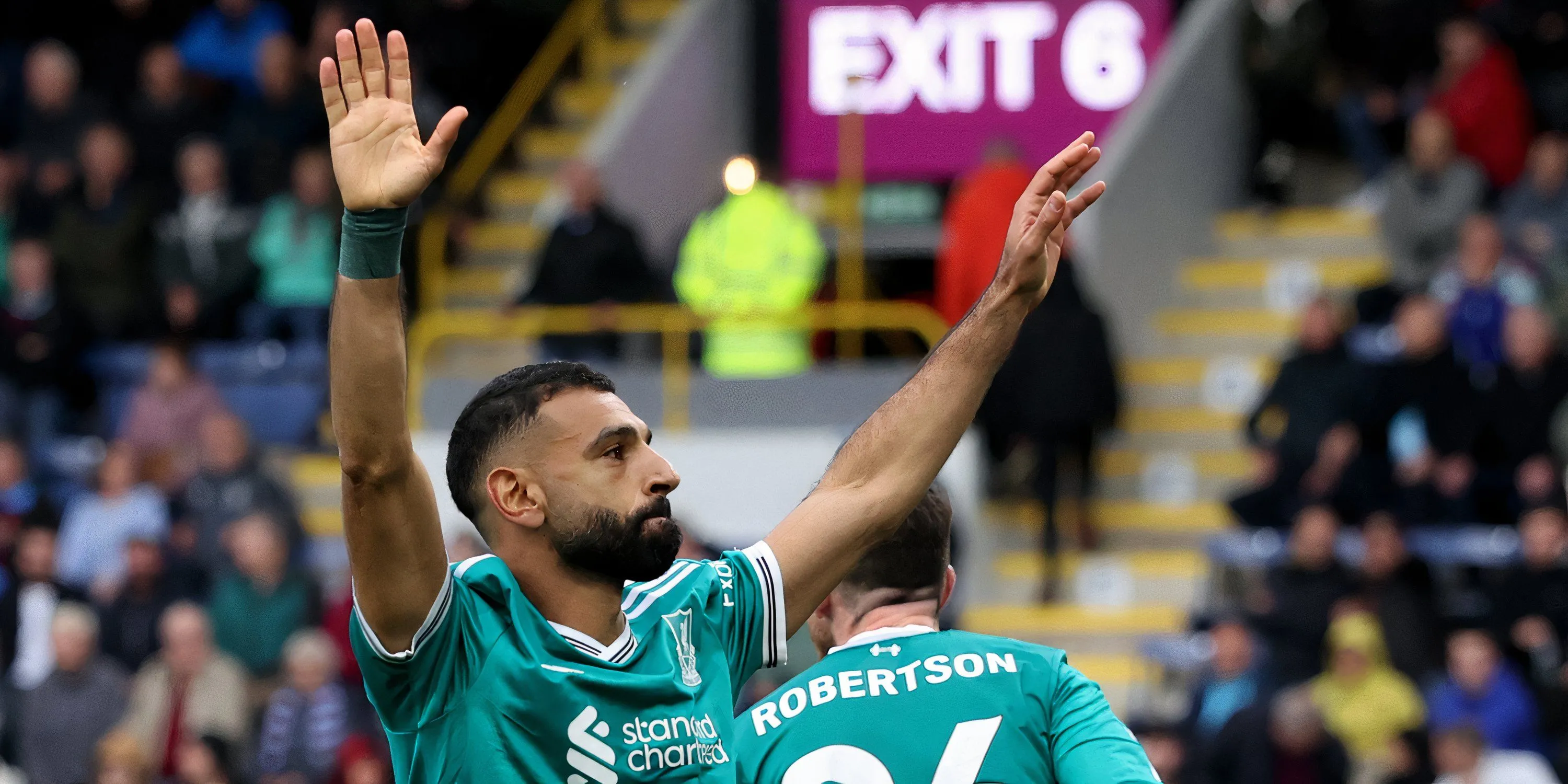 Mohamed Salah ăn mừng bàn thắng quan trọng, củng cố vị thế huyền thoại tại Liverpool