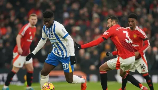 Carlos Baleba gây thất vọng trong mùa này